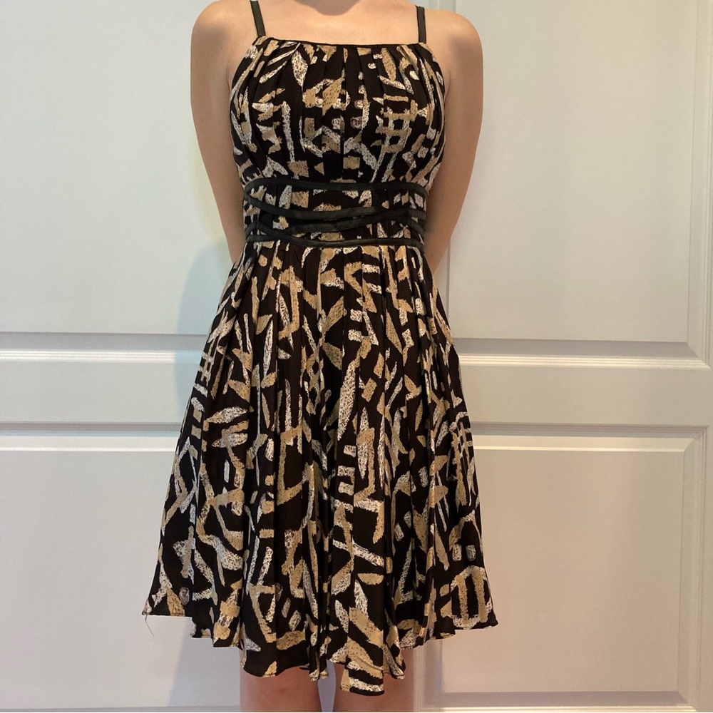 🎉Dress Sale🎉 Gold and Black patterned Dress